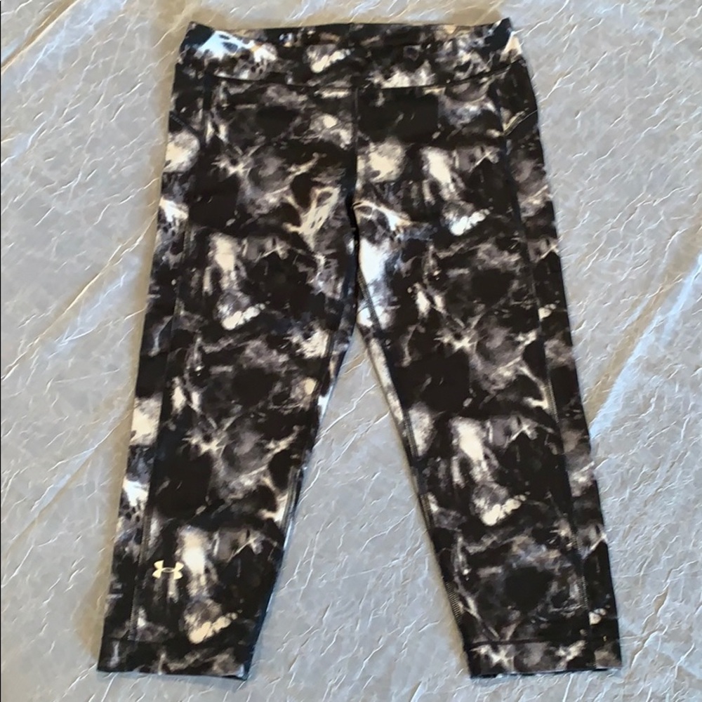 Under Armor Crop leggings
